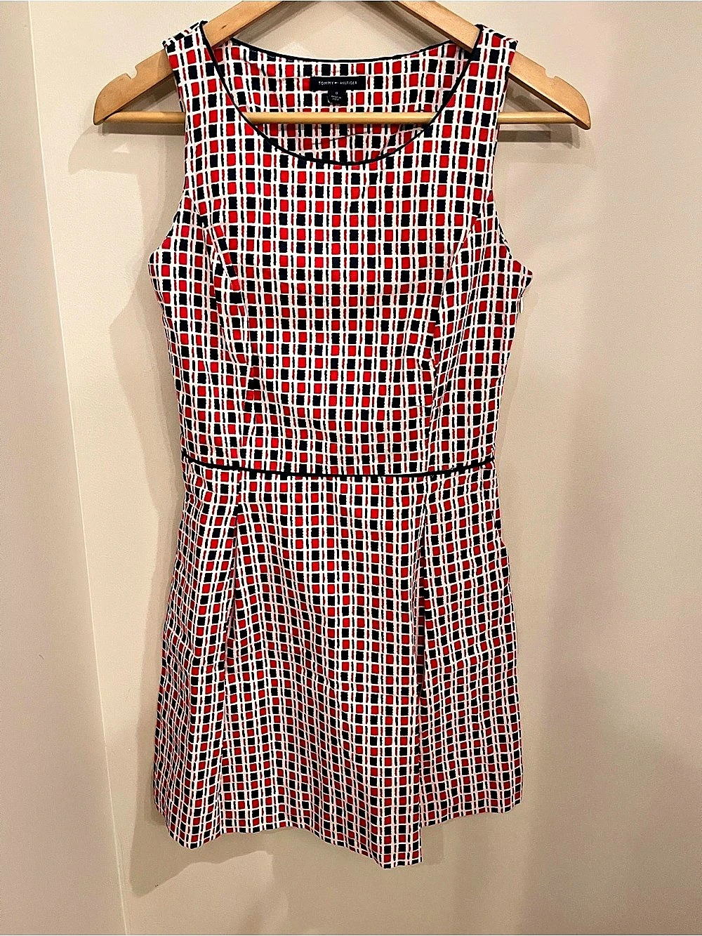 Tommy Hilfiger Geometric Mini Dress in Red & Black Size 0